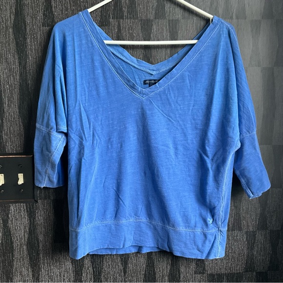 Vintage American Eagle blue Shirt, drop back v neck front basic y2k Tee - Picture 1 of 3